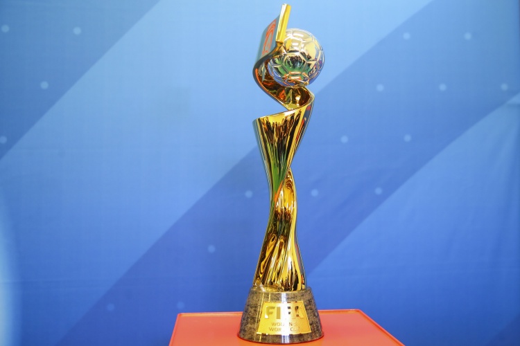 比德荷三国联合、巴西争夺2027女足世界杯主办权，将投票决定